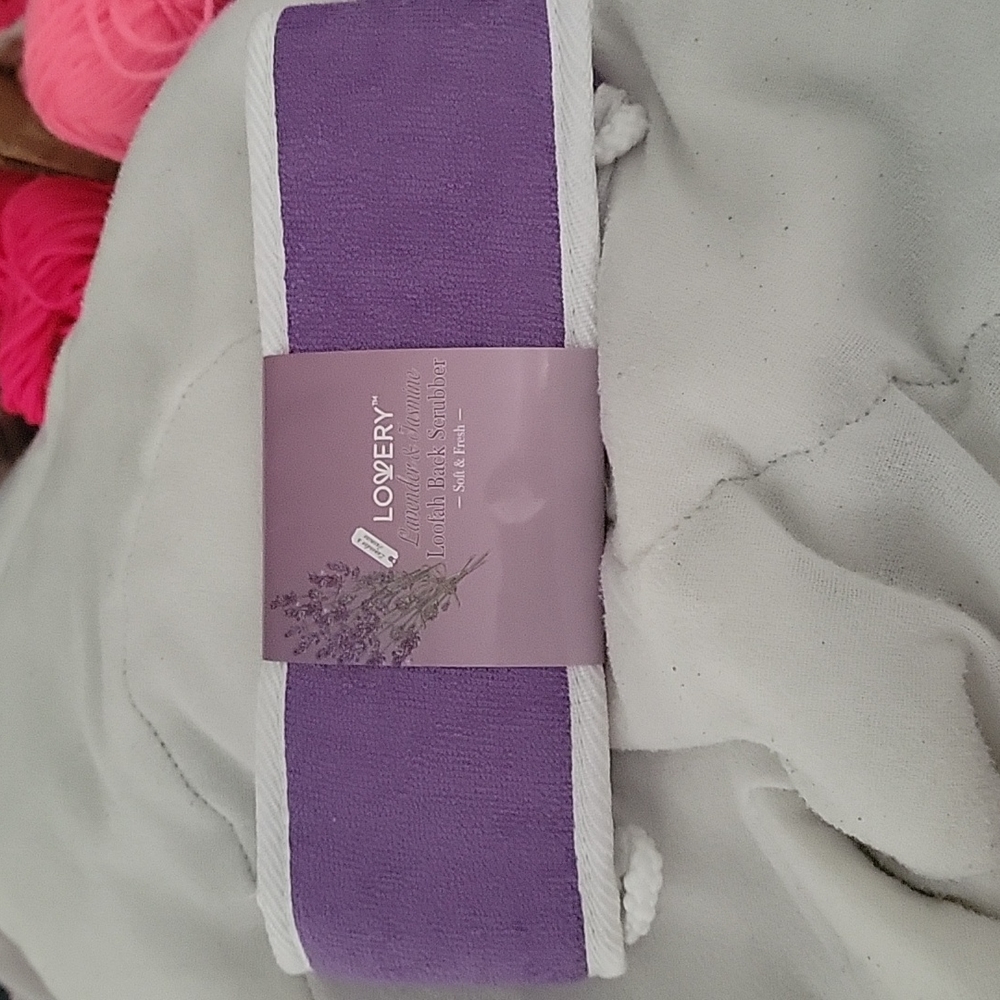 NWT Loofah